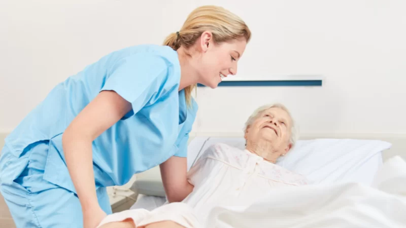 Caregiver-Responsibilities-for-Immobile-Seniors